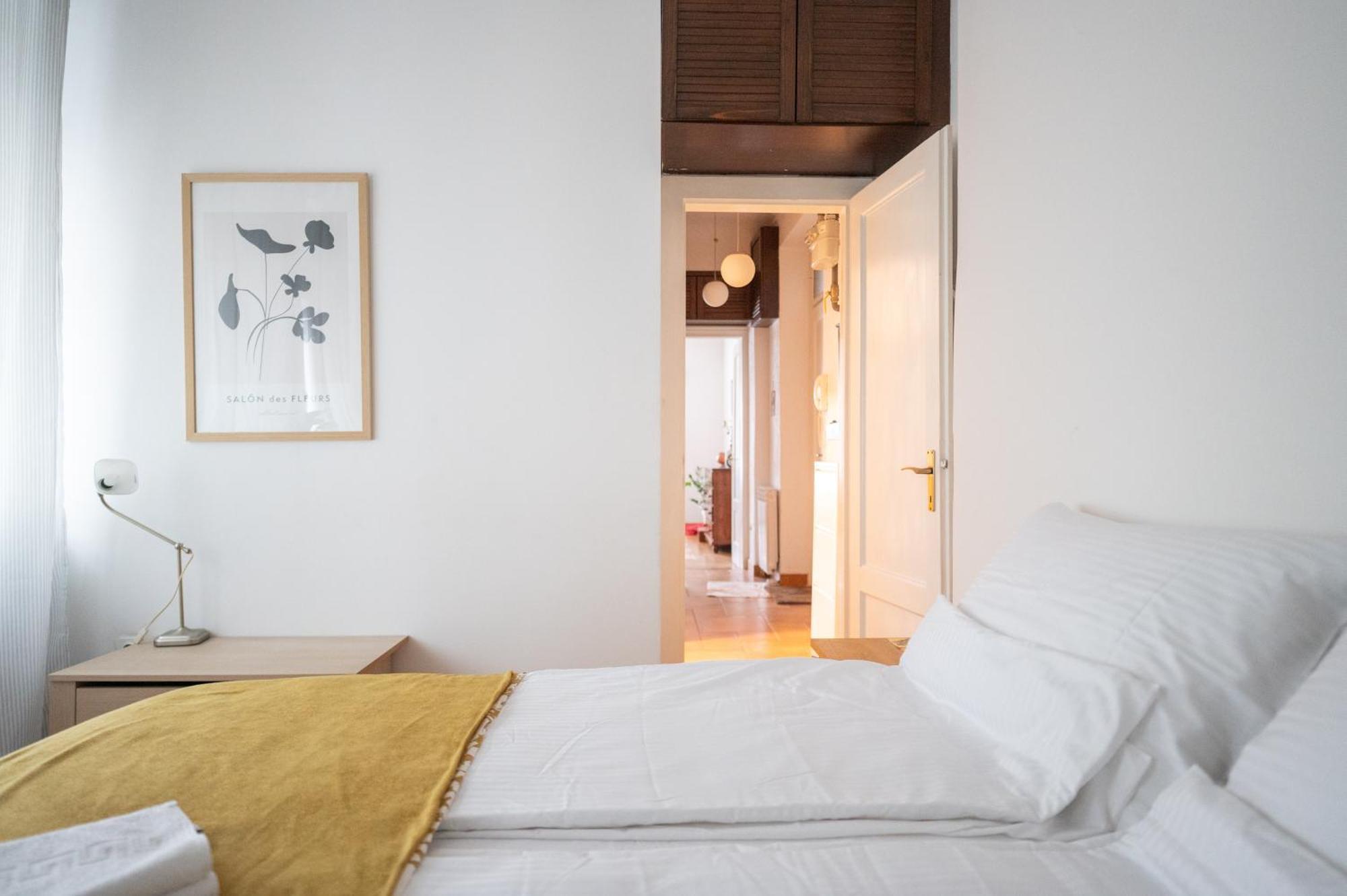 Bricks & Bikes Apartment Загреб Екстериор снимка
