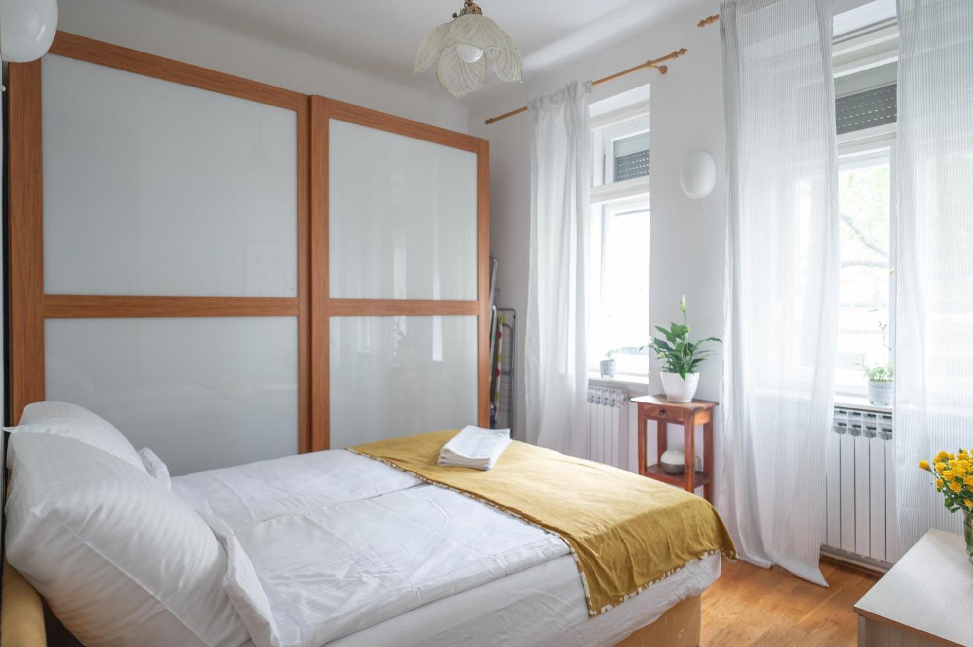 Bricks & Bikes Apartment Загреб Екстериор снимка