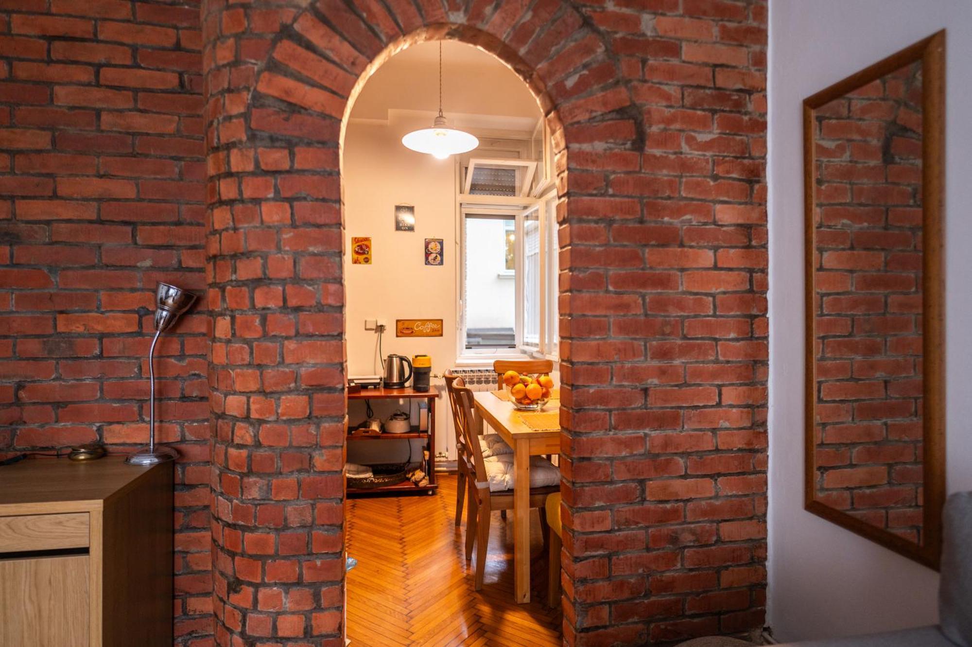 Bricks & Bikes Apartment Загреб Екстериор снимка