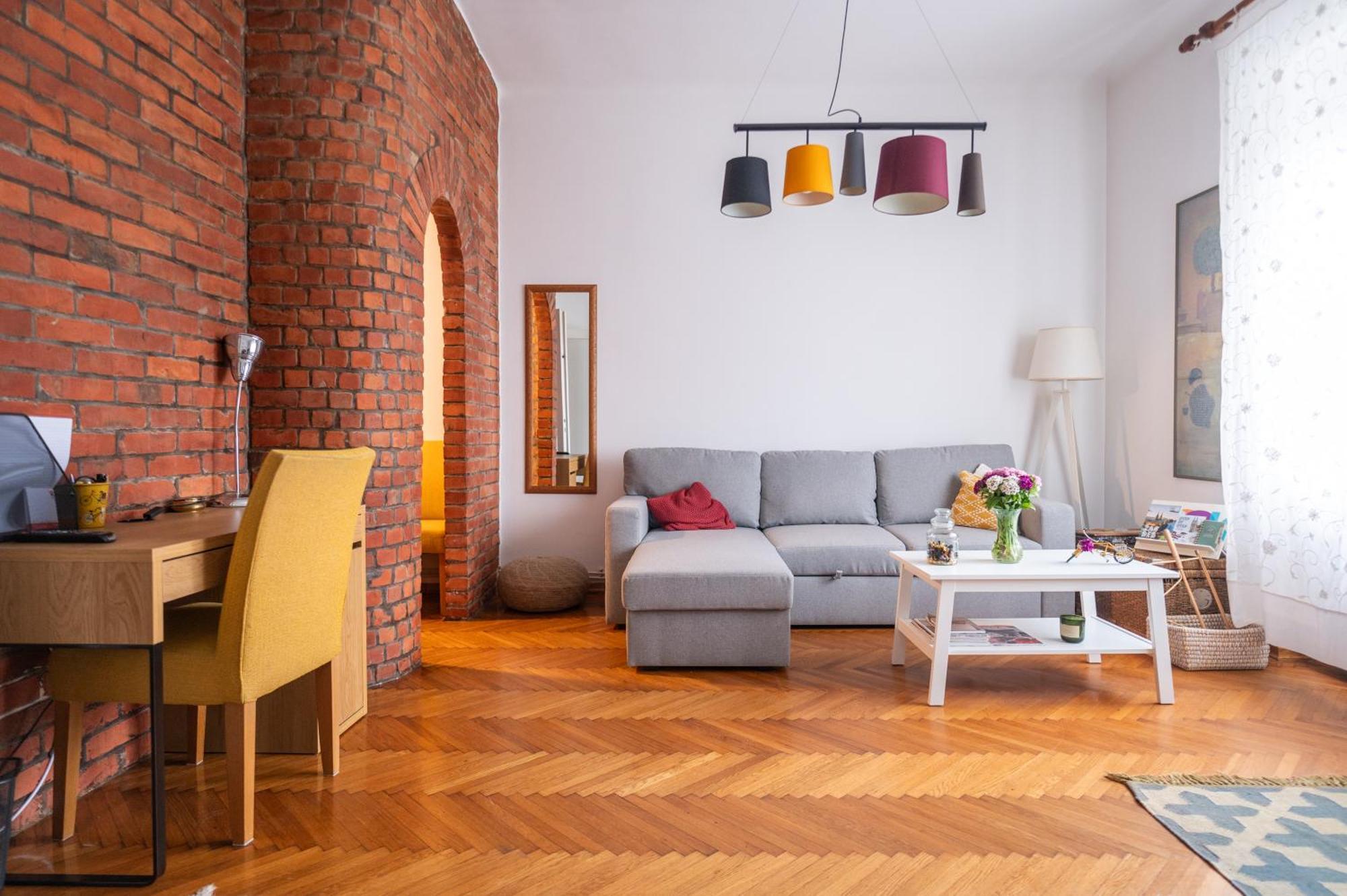 Bricks & Bikes Apartment Загреб Екстериор снимка